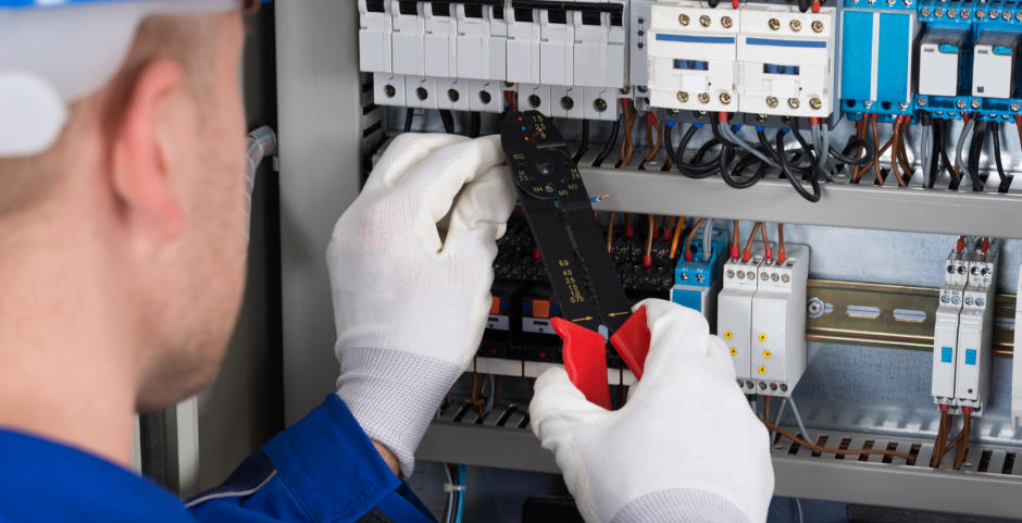 Inštalacije električnih napeljav in naprav osrednjeslovenska